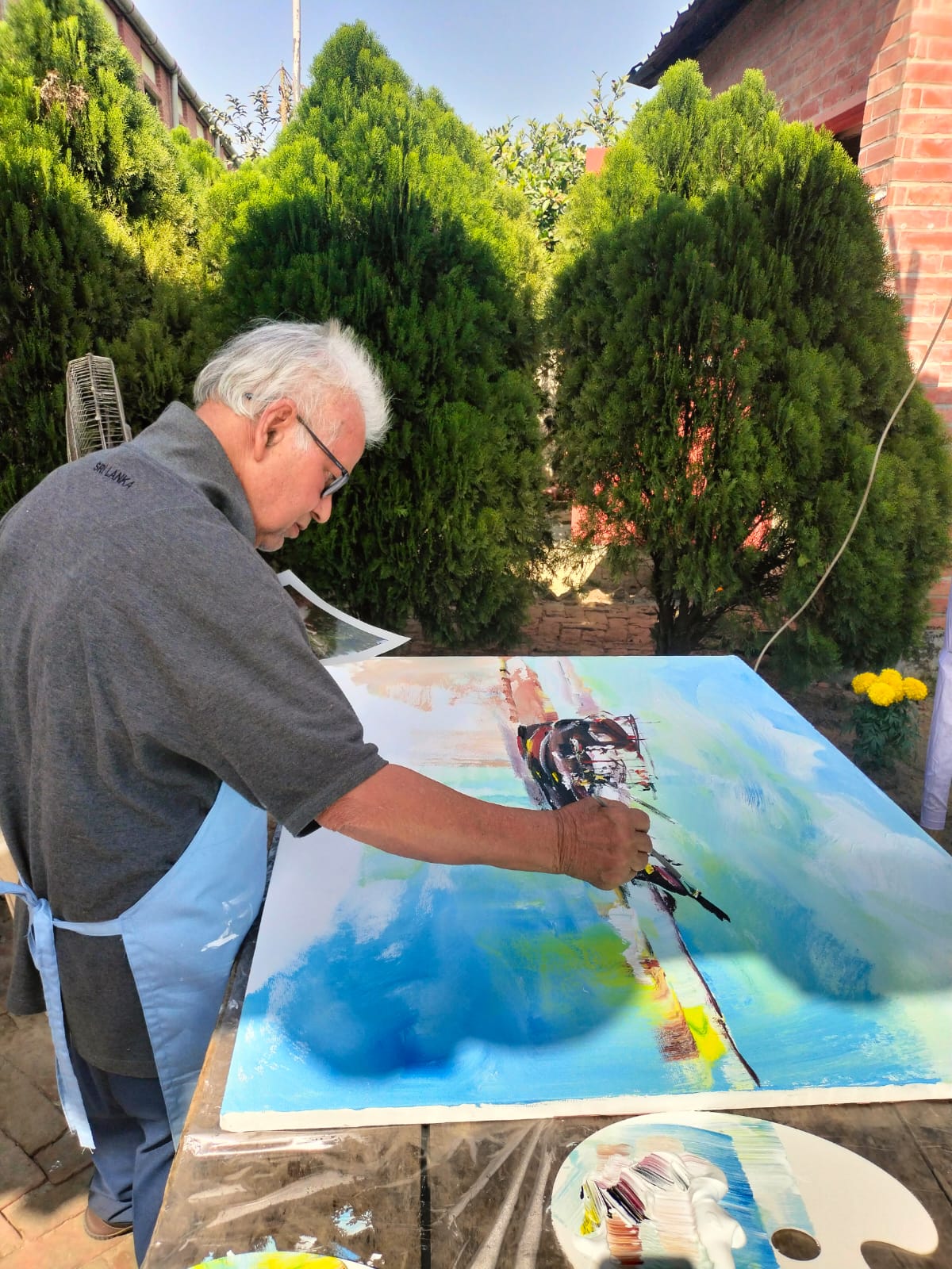 বাংলাদেশের খ্যাতনামা একুশে পদকপ্রাপ্ত ভাস্কর ও শিল্পী প্রফেসর হামিদুজ্জামান খান আজ ইন্তেকাল করেছেন।