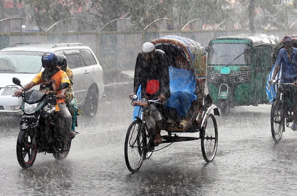 টানা বৃষ্টিপাত চলবে আরও কয়েকদিন : আবহাওয়া অধিদপ্তর