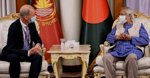 প্রধান উপদেষ্টার সঙ্গে বিশ্বব্যাংকের ভাইস প্রেসিডেন্টের সাক্ষাৎ