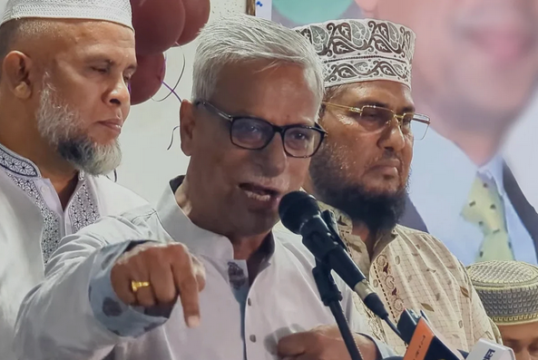 তারেক রহমানকে নিয়ে কটূক্তি বরদাস্ত করা হবে না : জয়নুল আবদিন