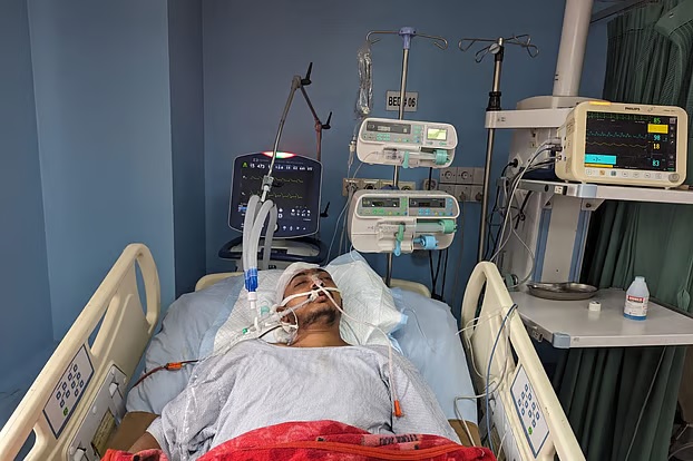 “তিন দিন লাইফ সাপোর্টে ইমতিয়াজ, উন্নতির পথে মামুন ও নাইমুল”